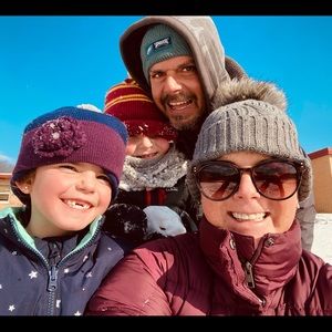 Meet your Posher, Crystal